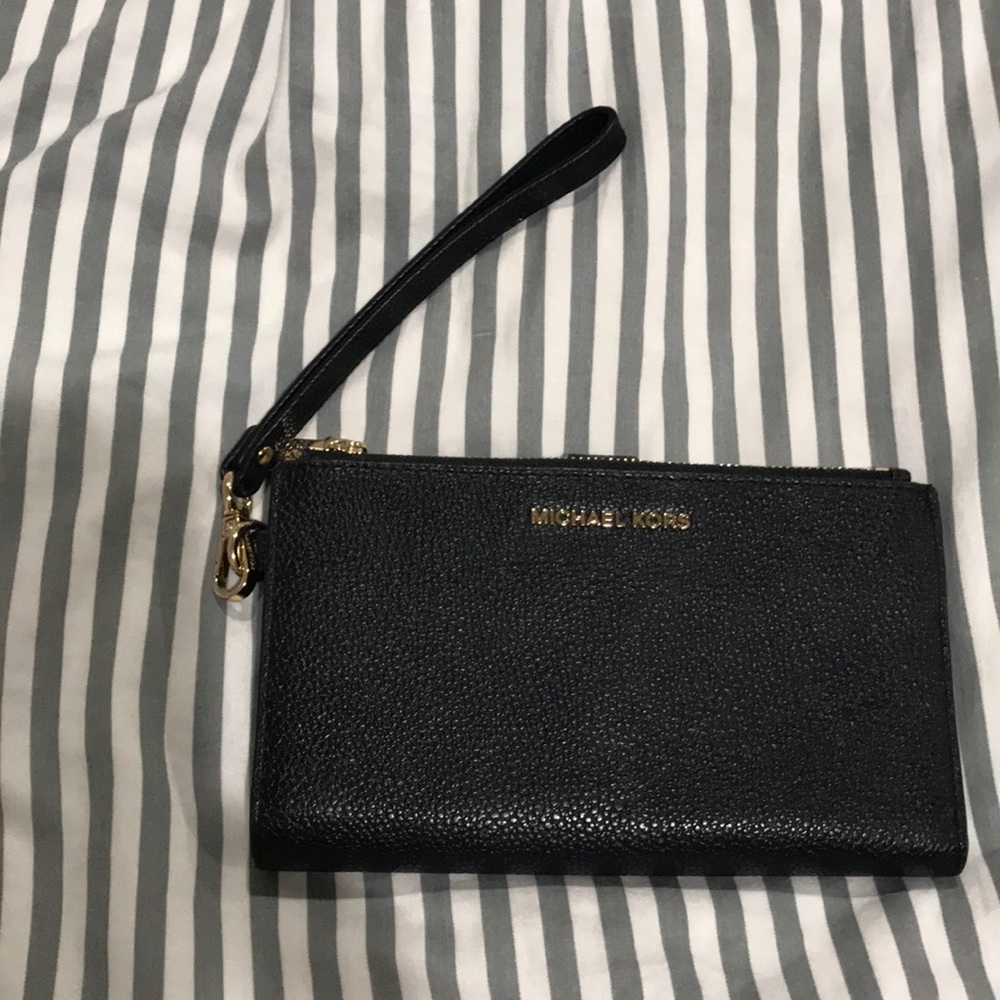 Michael Kors Double Zipper Wristlet